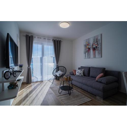 Tisno Laurel Apartments