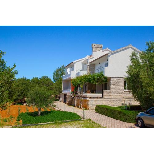 Tonica Apartments