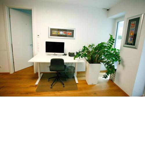 Top Central Apartment on Karlsplatz Vienna