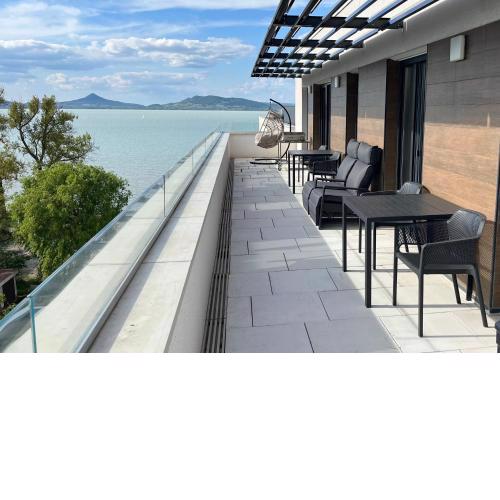 Top Design Apartment