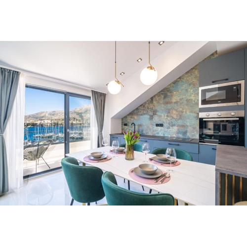 Top Floor Apartment in Slano