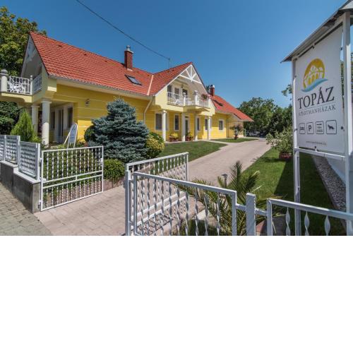 Topáz Apartmanházak