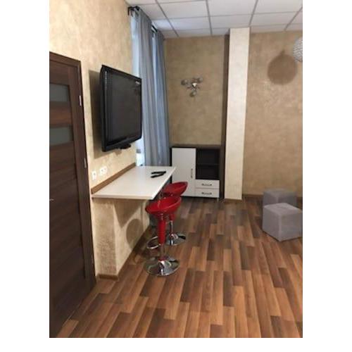 Topolowa, studio-flat ground floor