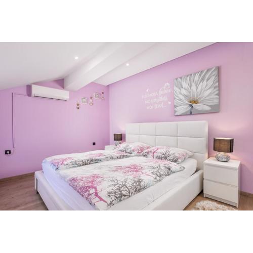 Touch of happiness apartment
