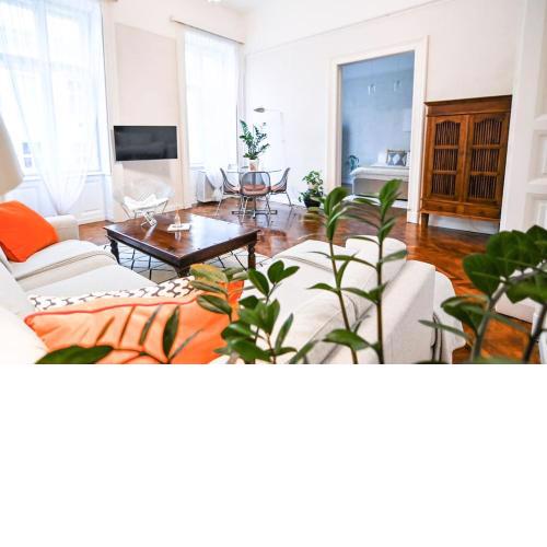 Tranquil and Charming One Bedroom Apartment