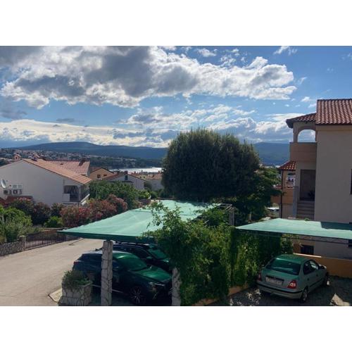 Tranquil and Stylish Apartment Krk with Balcony