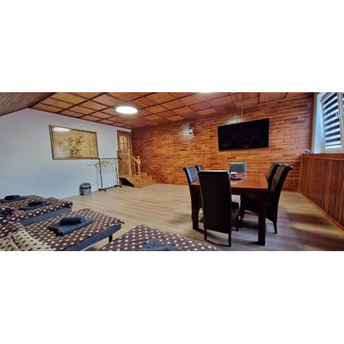 Travel House
