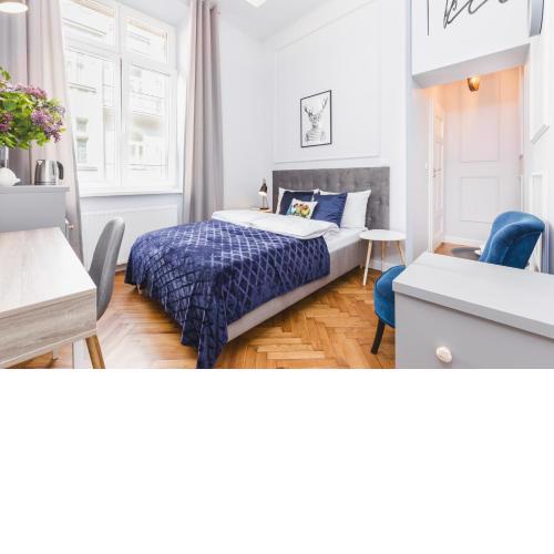 Traveler's Best Choice - Old Town Guesthouse - by Upstairs