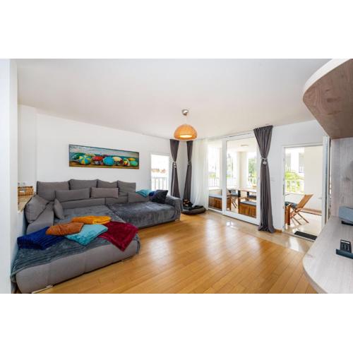Tribunj Apartment