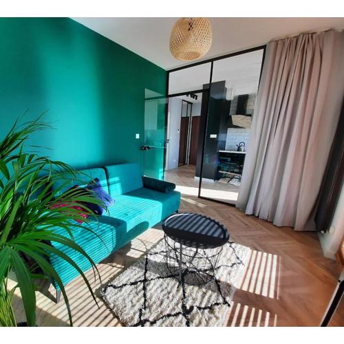 Trident Apartment I