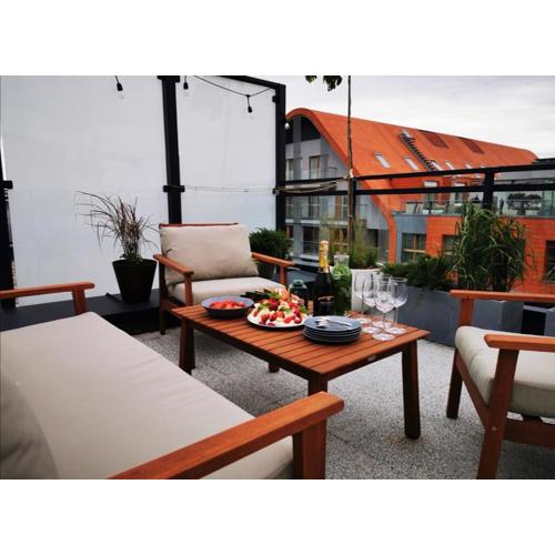 Trident Apartment III