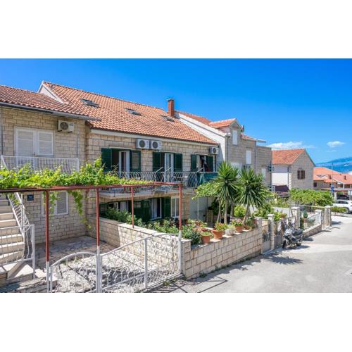 Triple Room Supetar 5658b