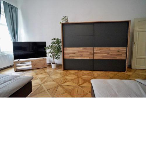 TRUHLÁŘSKÁ 4 APARTMENT