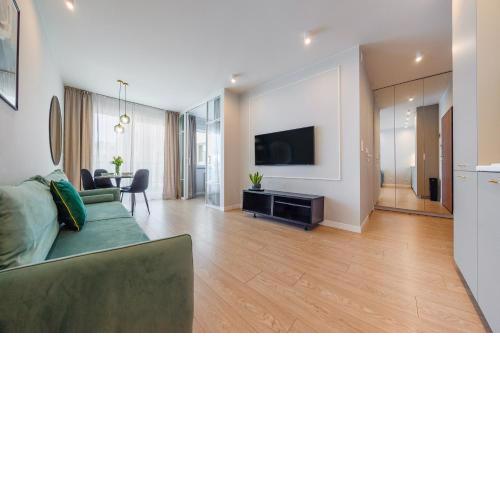 Tsuru Apartment
