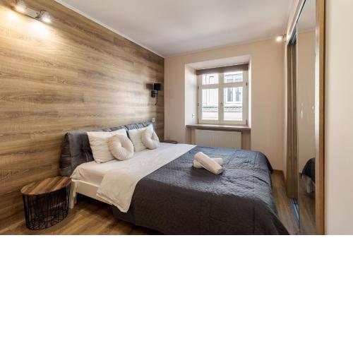 TUT Staroevreyska С Apartment