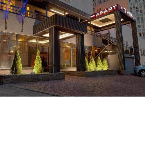 Twin Apart Hotel