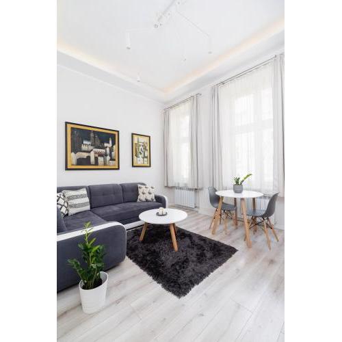 Two bedroom apartment - Starowiślna 36