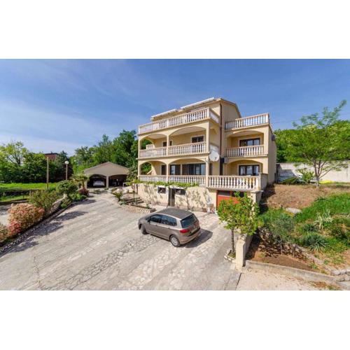 Two-Bedroom Apartment Crikvenica near Sea 12