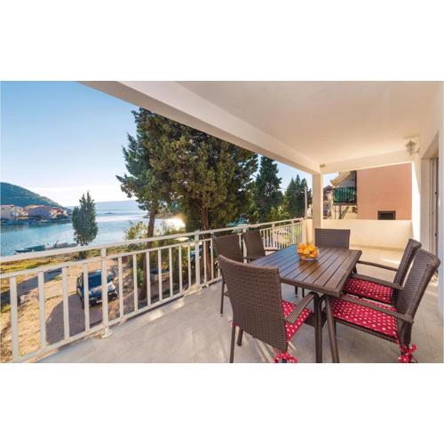 Two-Bedroom Apartment In Blace