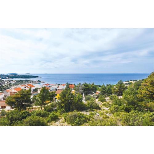 Two-Bedroom Apartment In Dolac