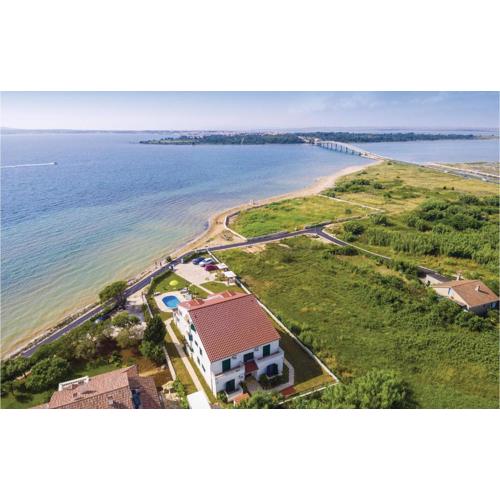 Two-Bedroom Apartment In Privlaka