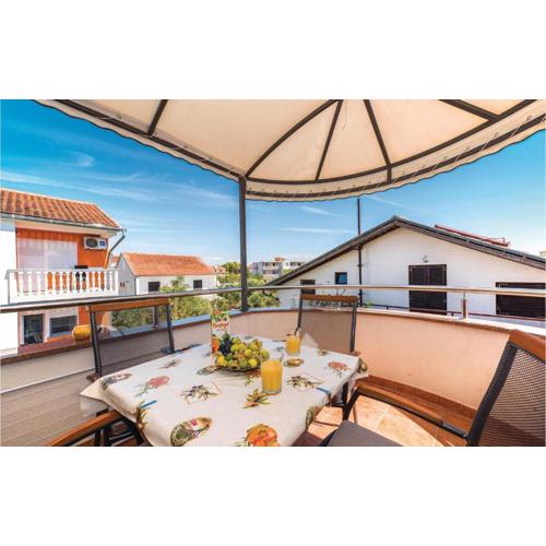 Two-Bedroom Apartment In Srima
