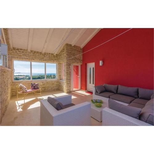 Two-Bedroom Apartment In Vir