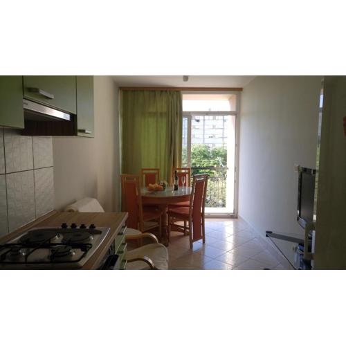 Two Bedroom Apartment Near Beach And Center