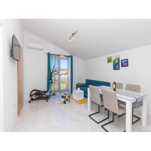 Two Bedroom Apartment with Balcony