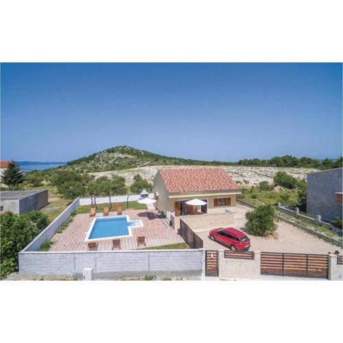Two-Bedroom Holiday Home In Biograd