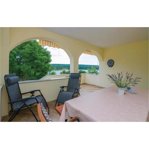 Two-Bedroom Holiday Home In Krusevo