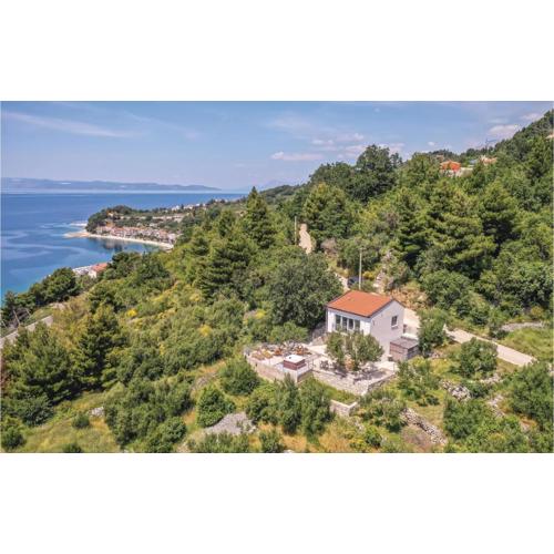 Two-Bedroom Holiday Home In Podgora