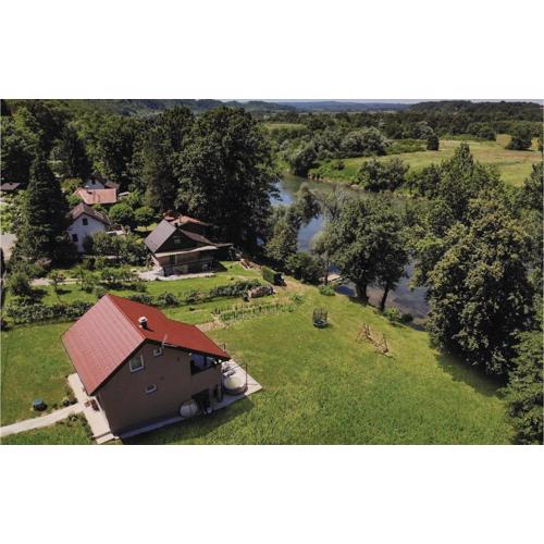 Two-Bedroom Holiday Home In Pokupska Slatina