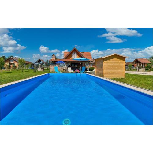 Two-Bedroom Holiday Home In Poljana