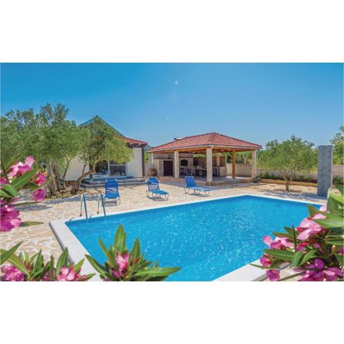 Two-Bedroom Holiday Home In Tisno