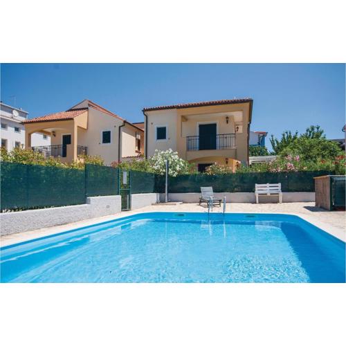 Two-Bedroom Holiday Home In Volme