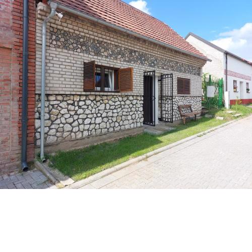 Ubytování ve sklepě