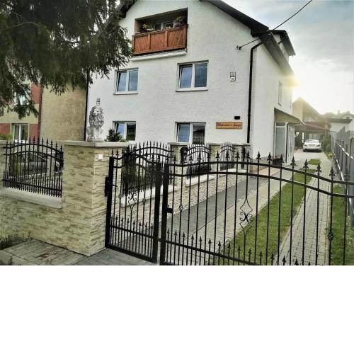 Ubytovanie u Jozefa / Strba