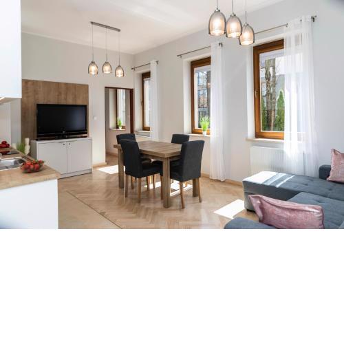 udanypobyt Apartament z Basenem