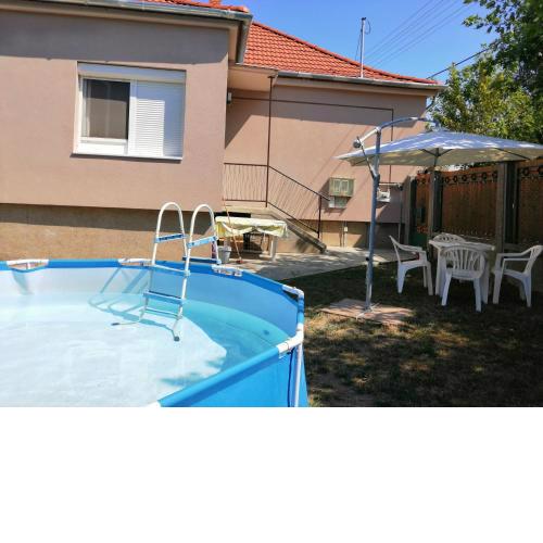 Új Lilla Apartman