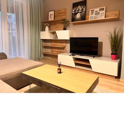 ULTRA SALE - Alberto's Apartment - BOOK NOW