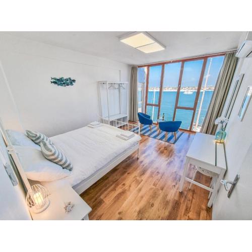 Umag center seafront seaview old town apartment 1