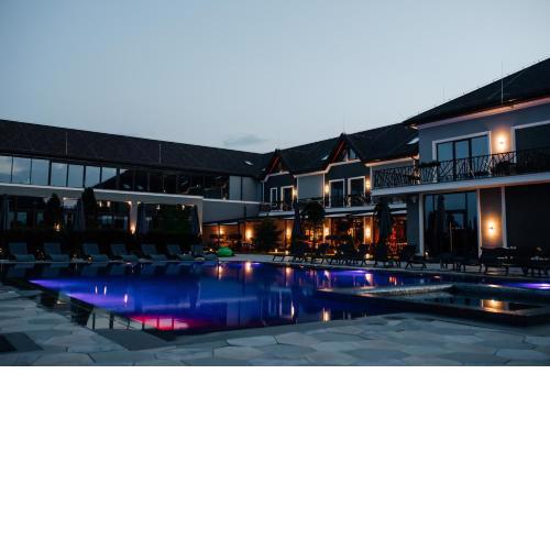 Underhill Resort&Spa