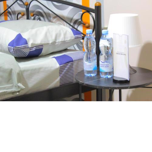 Uneed Rooms Petropavlivska