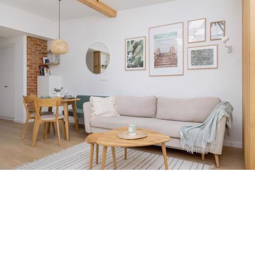 Unique Air-conditioned Apartment Dietla Cracow by Noclegi Renters