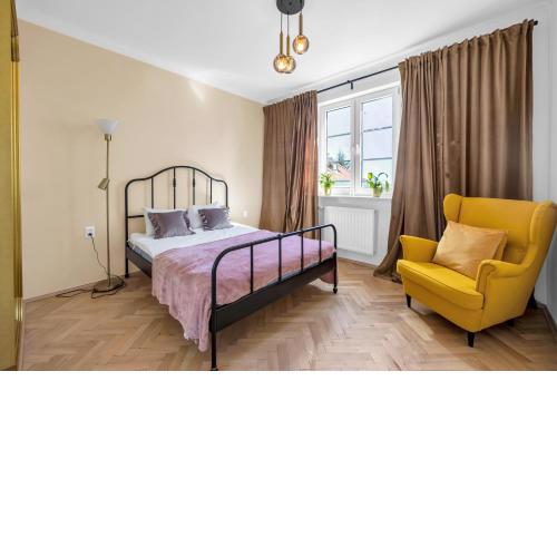 Unique Old town 2br Apt Stara 7