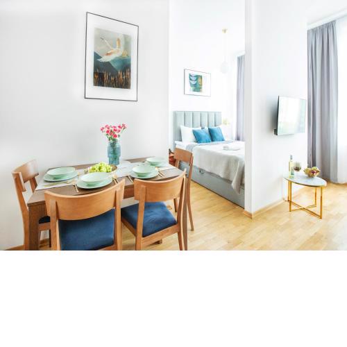 Unique Style Apartments Old Town - 25 min from the airport - by Homelike Krakow