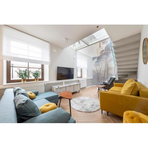 Unique&Luxury Penthouse With Tarrace&Parking