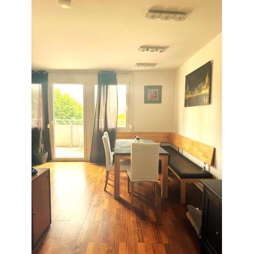 University Messe Apartment