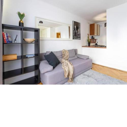 Urban Chic - One Bedroom Apartament - Warsaw Stays - Żelazna